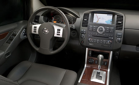 2012 Nissan Pathfinder LE 4x4