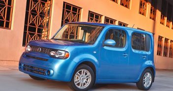 2012 Nissan Cube side view