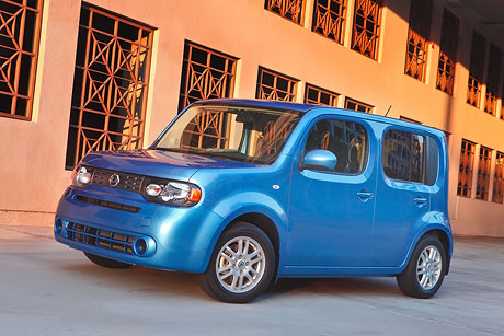 2012 Nissan Cube side view