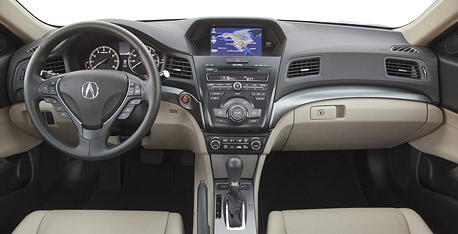 2013 Acura ILX interior