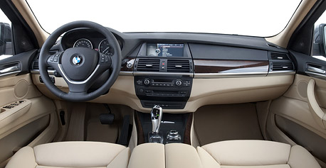 2013 BMW X5 interior