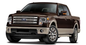 2013 Ford F-150 King Ranch front angle view